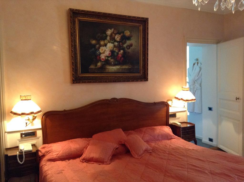 Hostellerie Les Frenes Авиньон Экстерьер фото