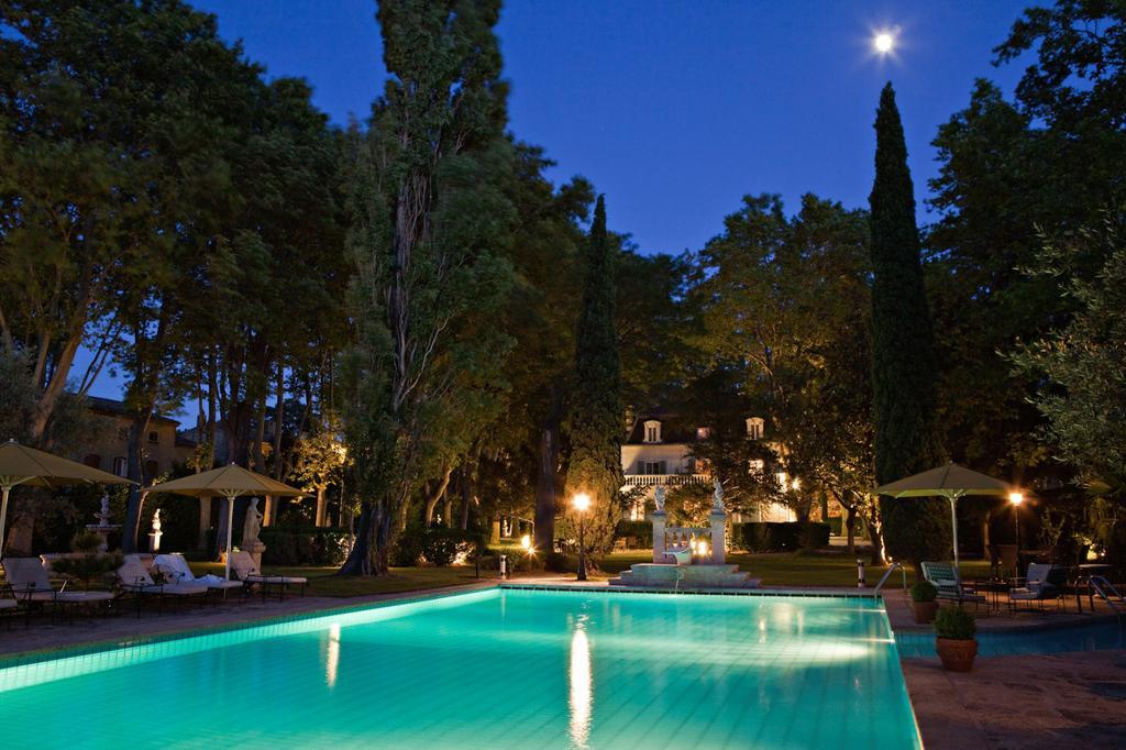 Hostellerie Les Frenes Авиньон Номер фото